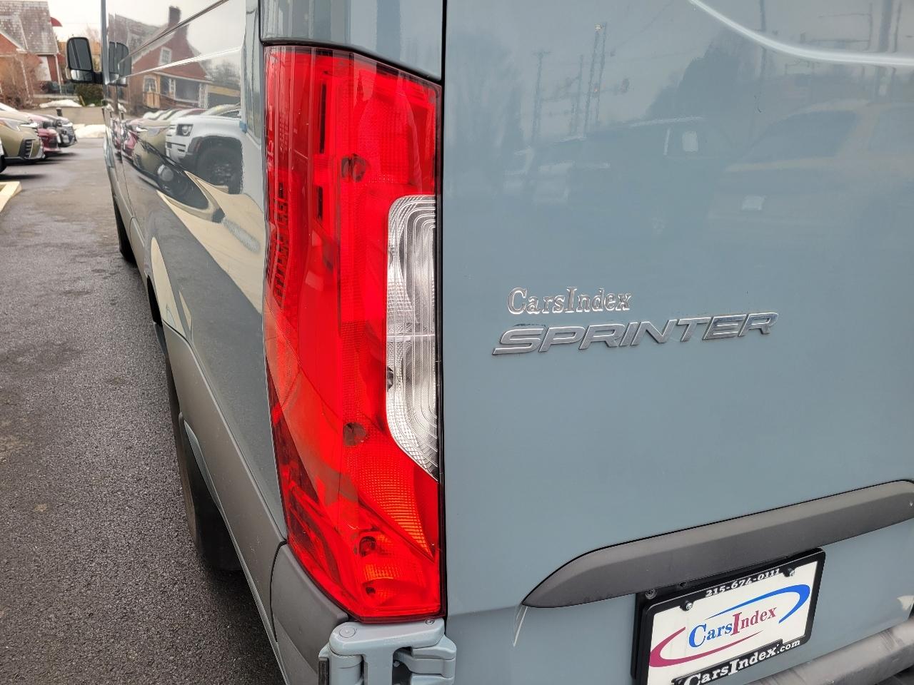 Mercedes-Benz Sprinter Cargo Van 2500 High Roof I4 Gas 170" RWD 2023