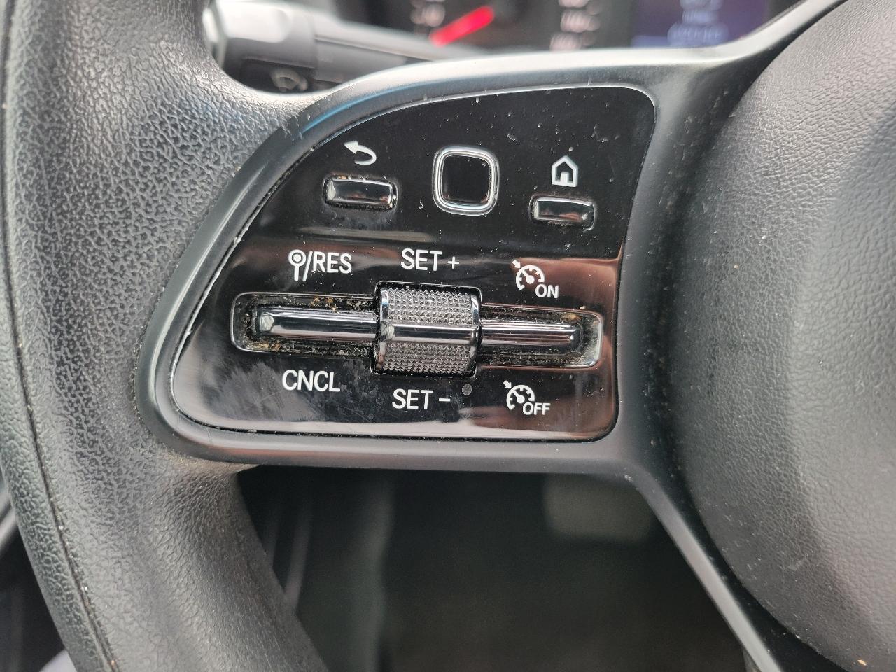 Mercedes-Benz Sprinter Cargo Van 2500 High Roof I4 Gas 170" RWD 2023