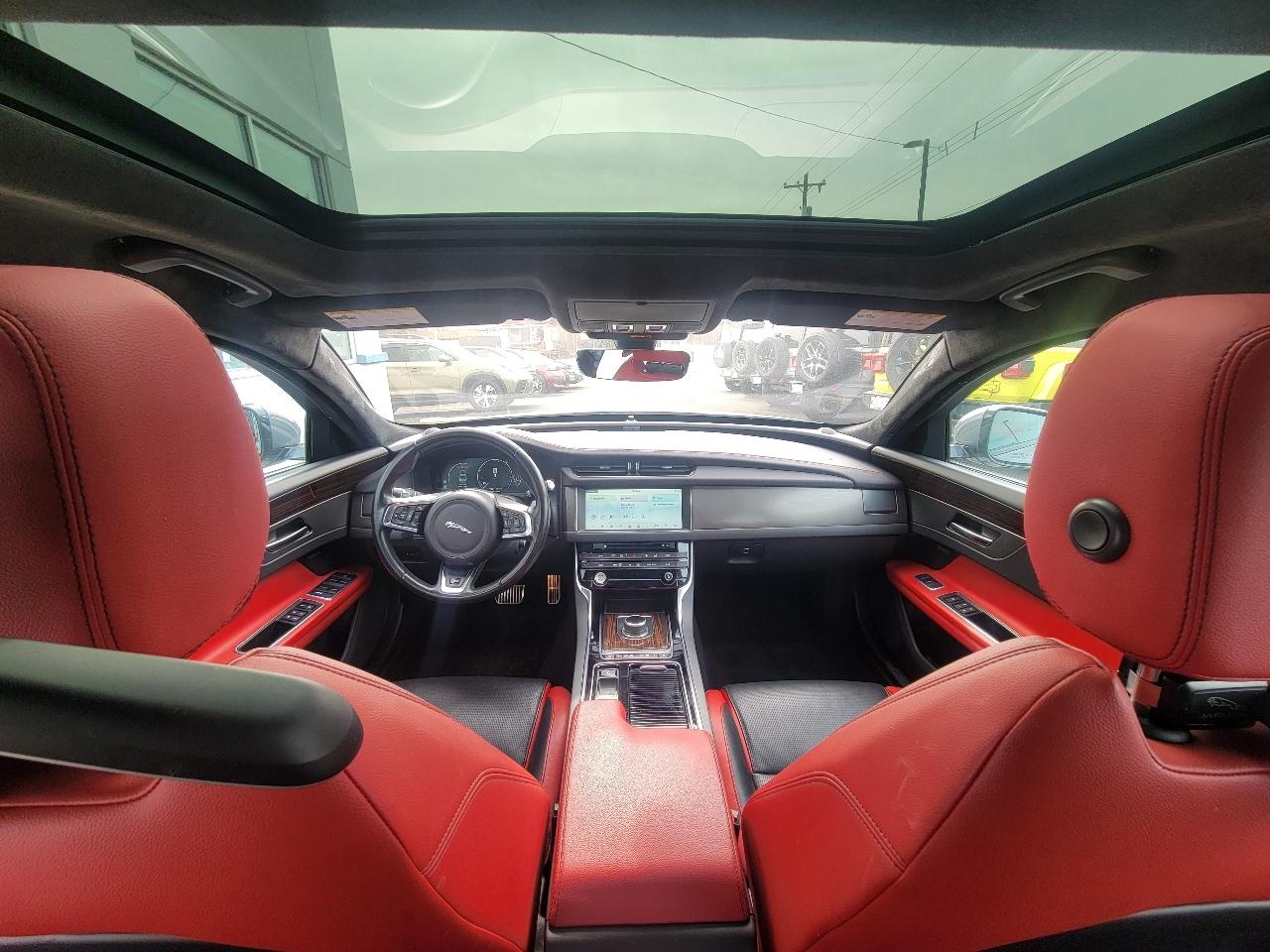 Jaguar XF Sedan S AWD 2019