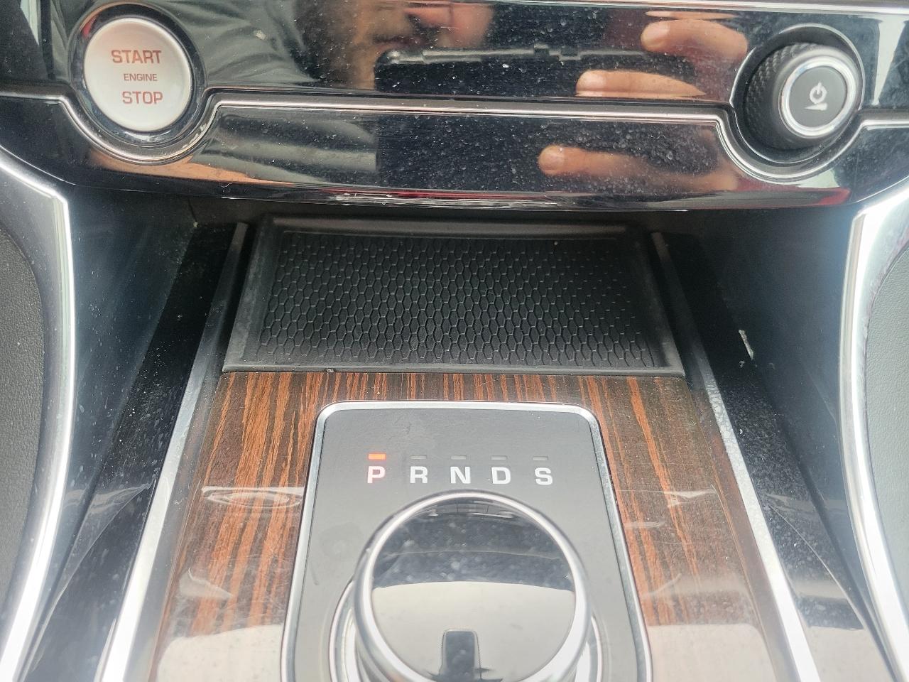 Jaguar XF Sedan S AWD 2019