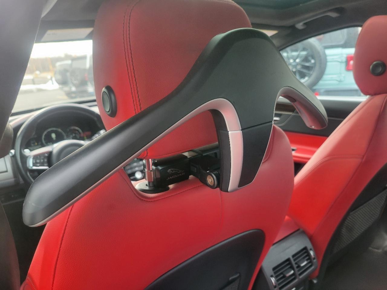 Jaguar XF Sedan S AWD 2019