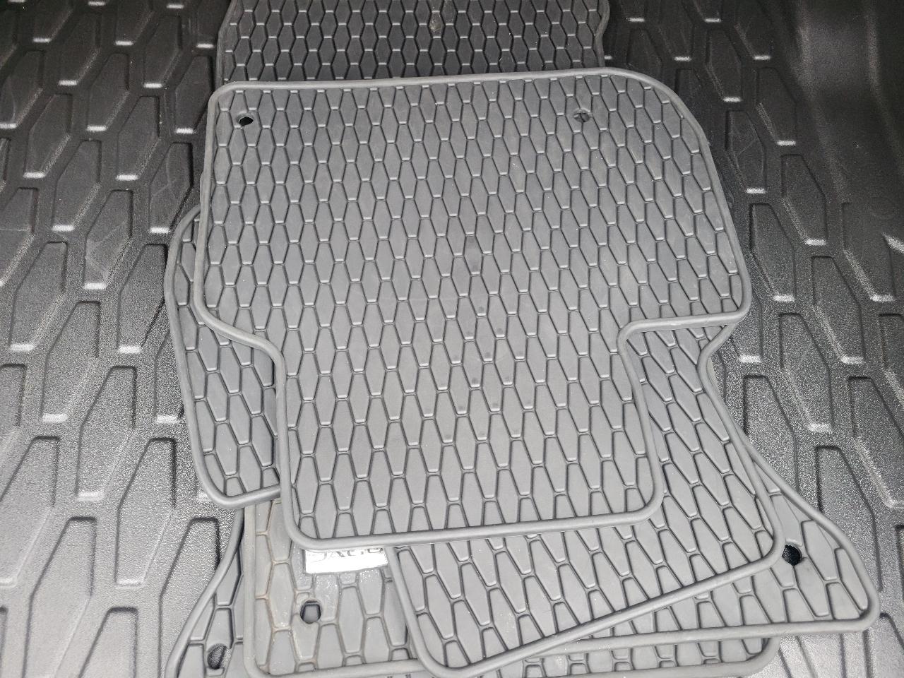 Jaguar XF Sedan S AWD 2019