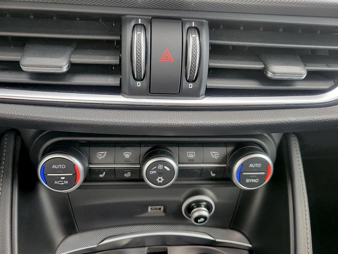 Alfa Romeo Stelvio Ti Sport AWD 2018