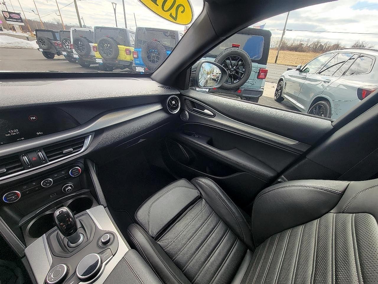 Alfa Romeo Stelvio Ti Sport AWD 2018