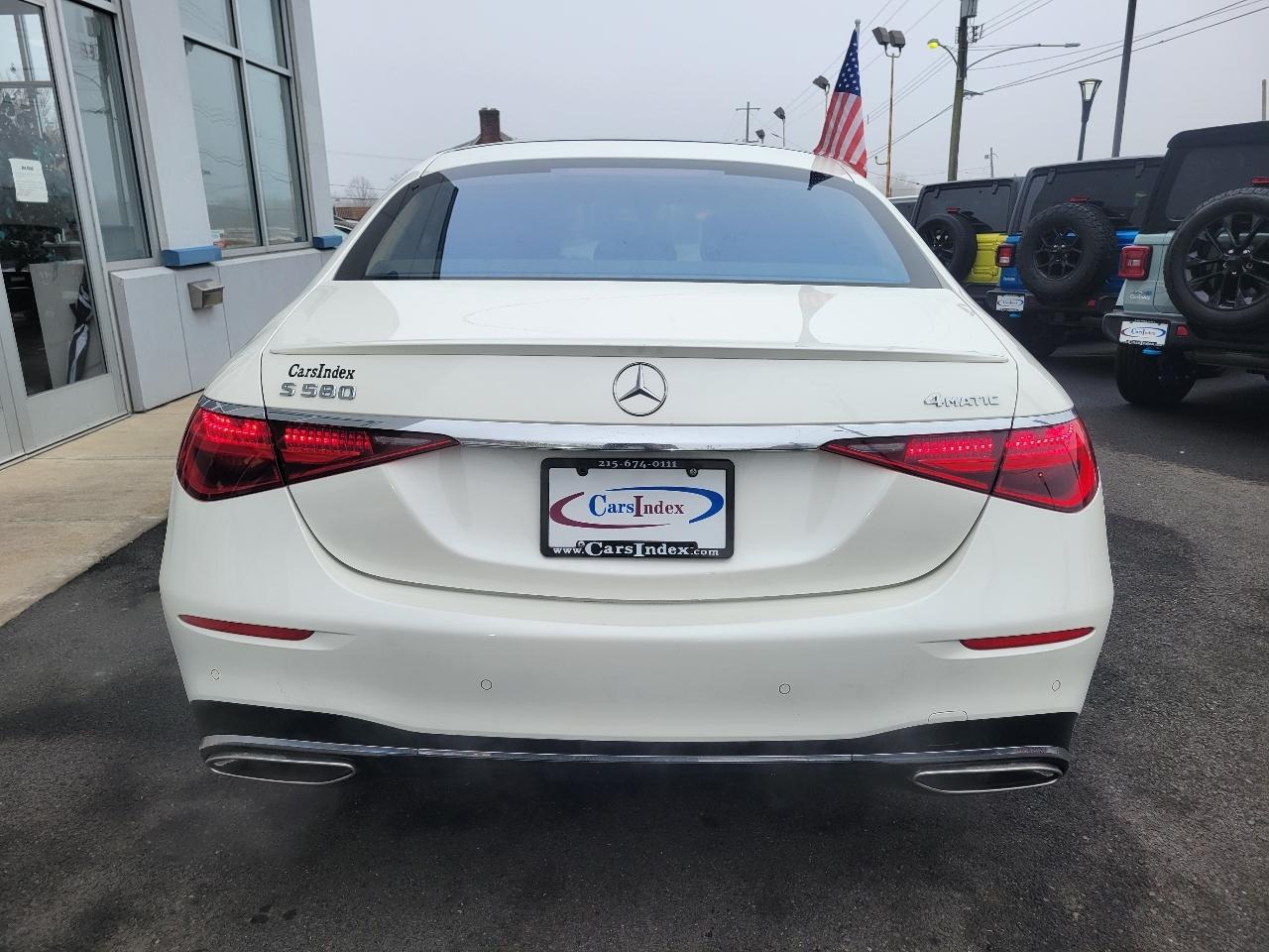 Mercedes-Benz S-Class  2022