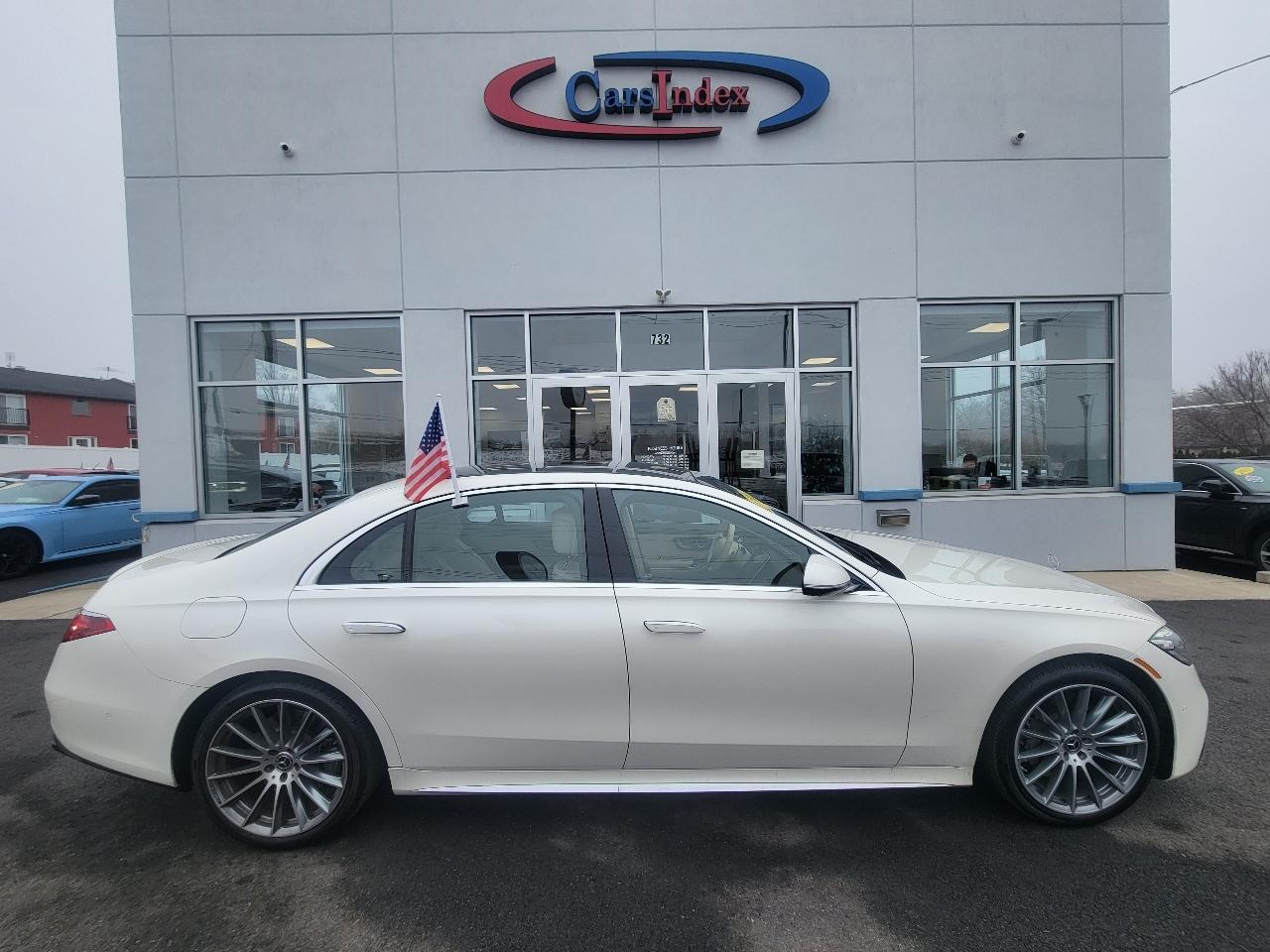 Mercedes-Benz S-Class  2022