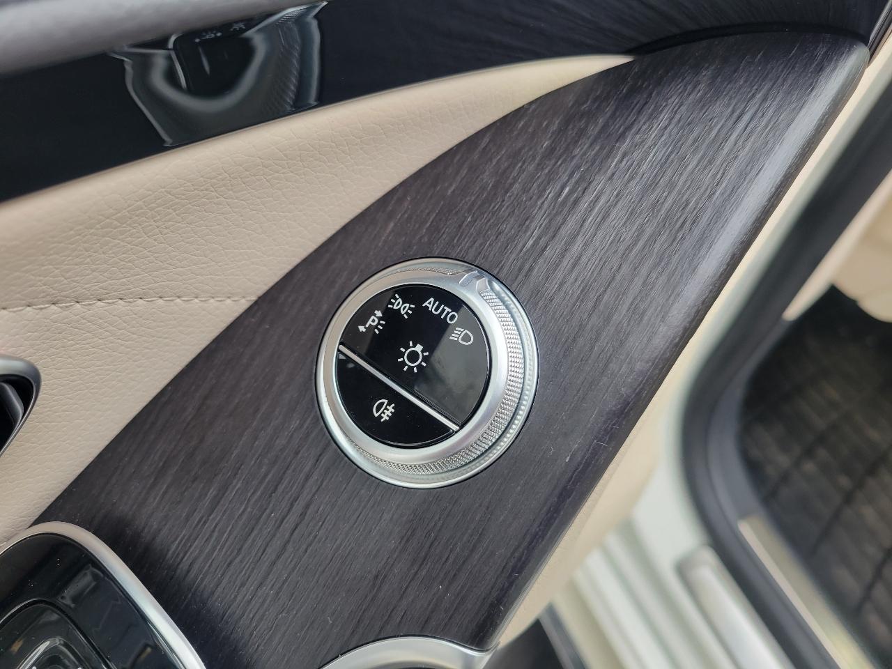 Mercedes-Benz S-Class  2022