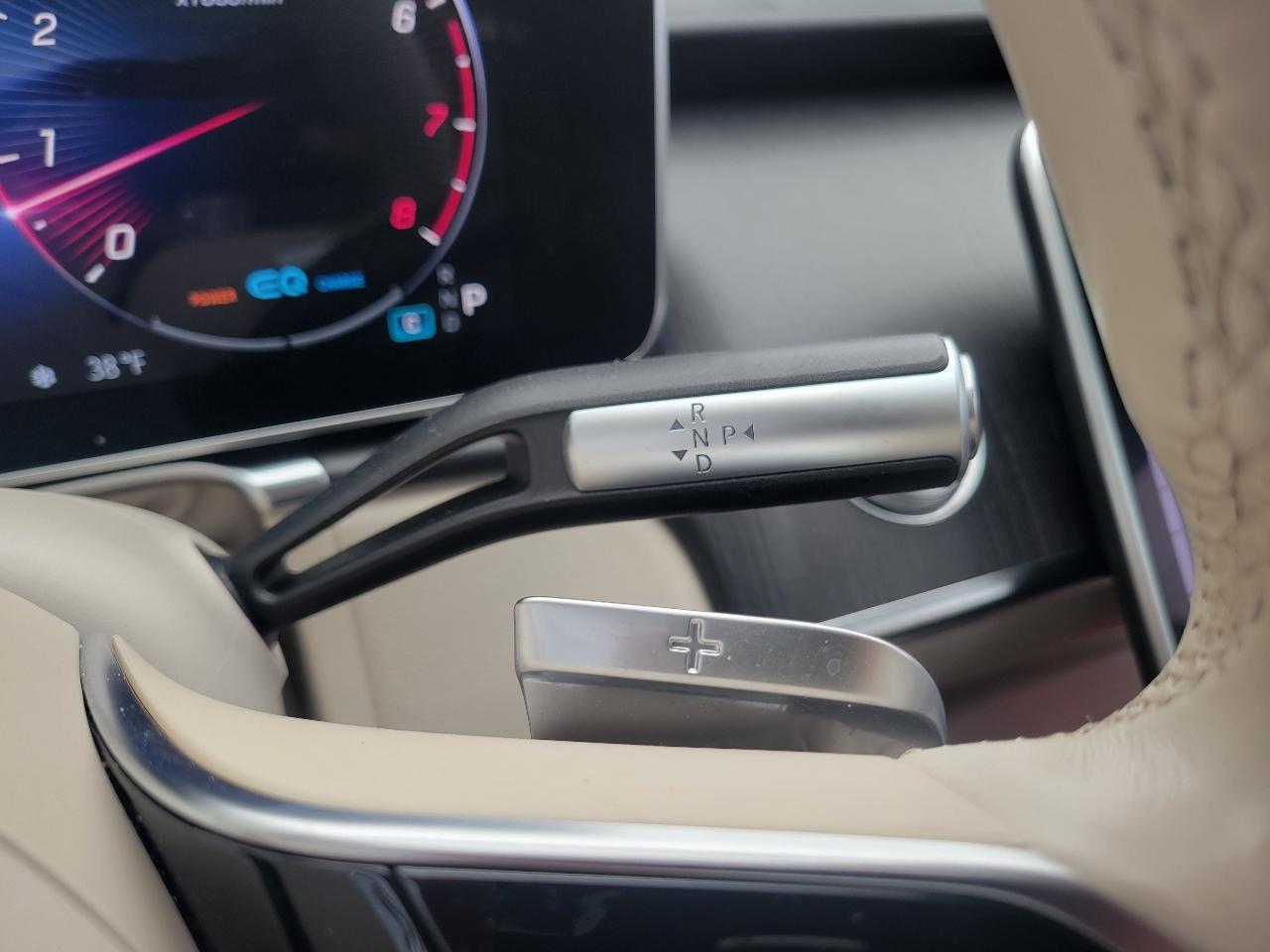 Mercedes-Benz S-Class  2022