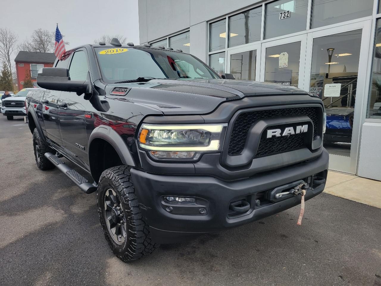 RAM 2500 Power Wagon 4x4 Crew Cab 6'4" Box 2019