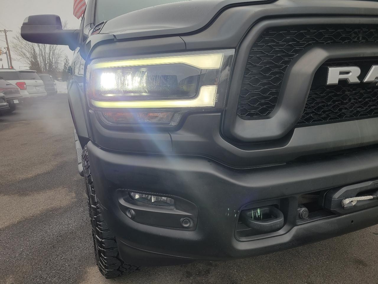 RAM 2500 Power Wagon 4x4 Crew Cab 6'4" Box 2019