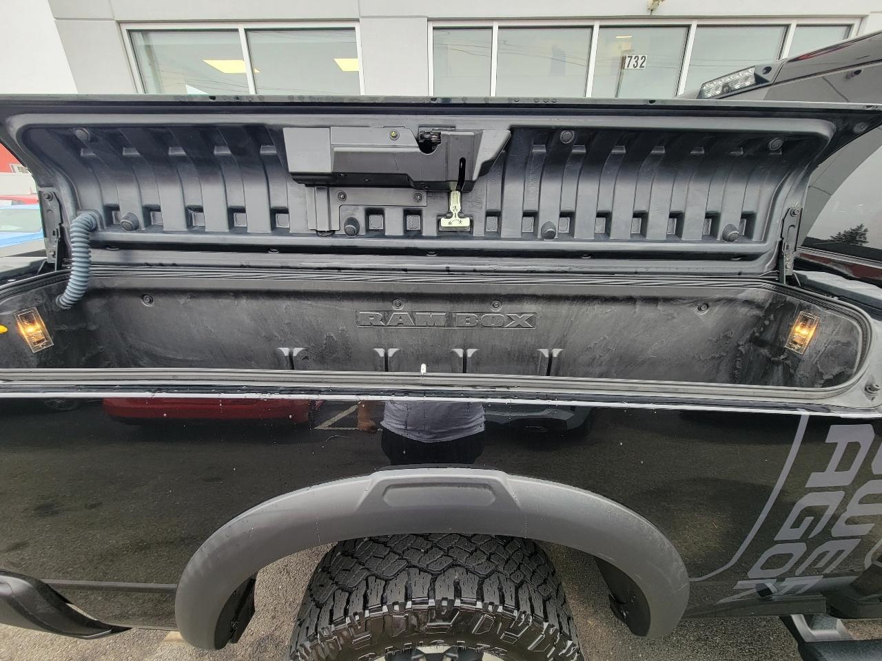 RAM 2500 Power Wagon 4x4 Crew Cab 6'4" Box 2019