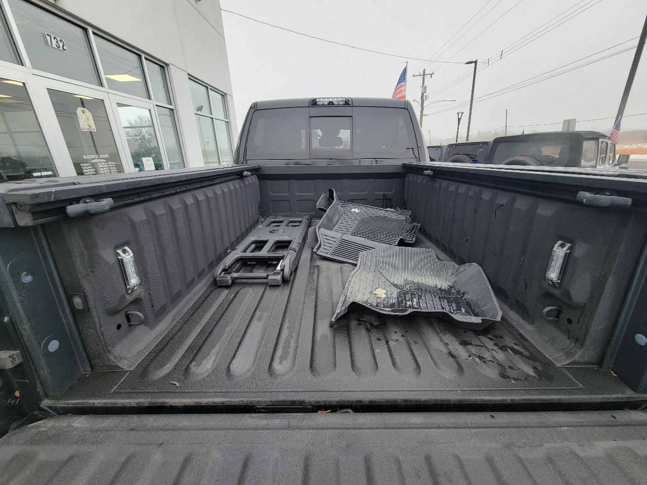 RAM 2500 Power Wagon 4x4 Crew Cab 6'4" Box 2019