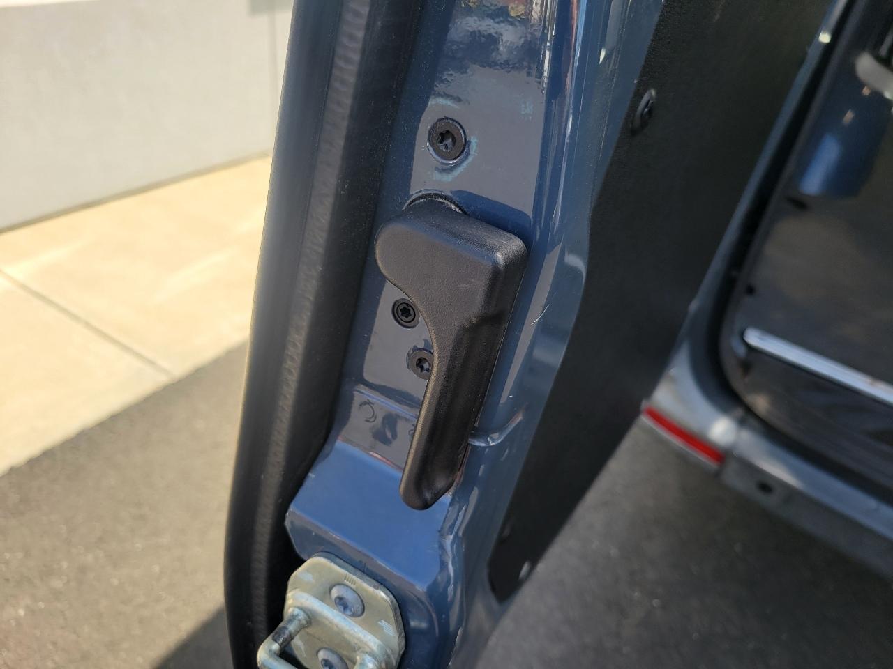 Mercedes-Benz Sprinter Van 2500 High Roof V6 170" RWD 2019