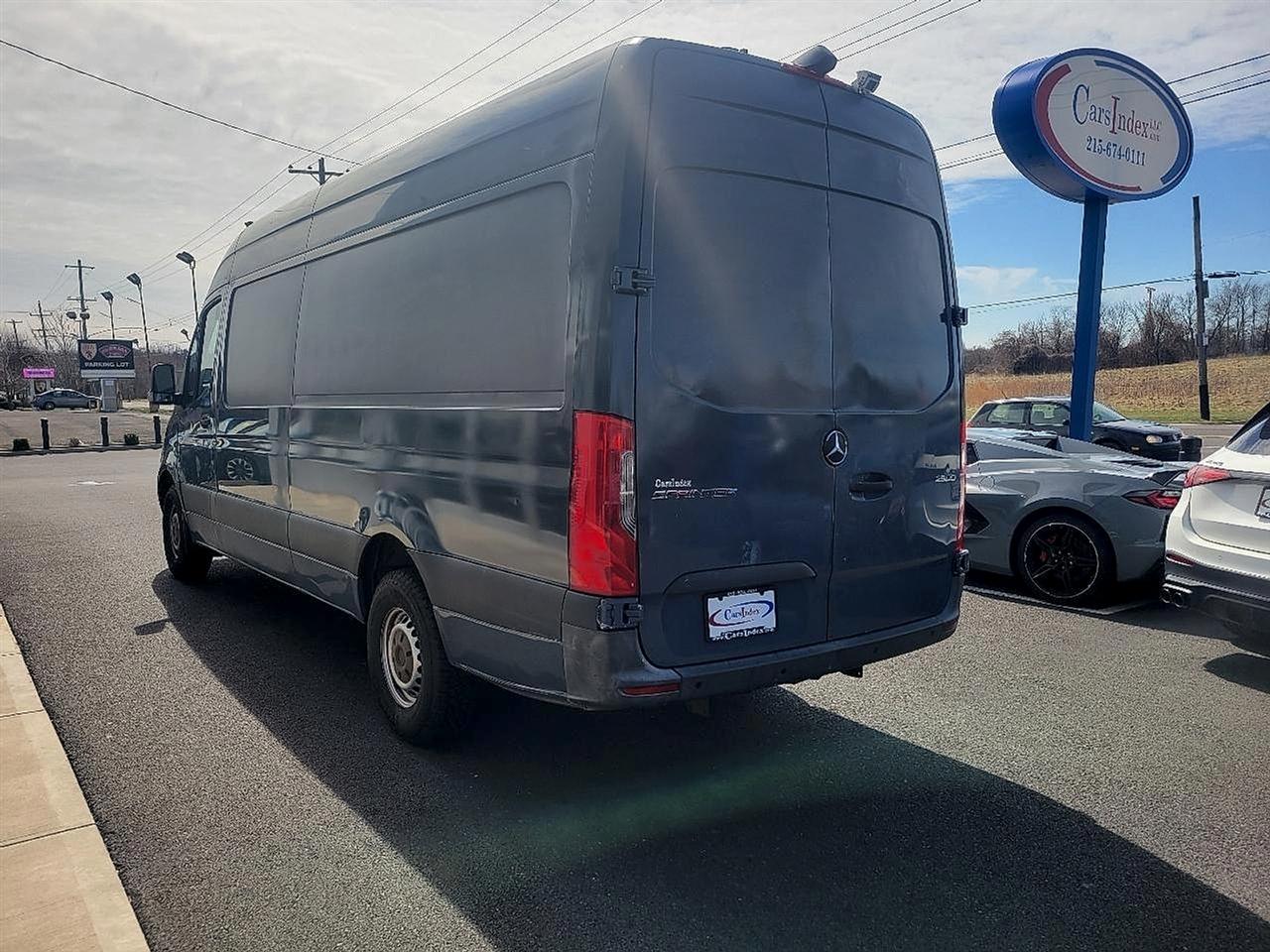 Mercedes-Benz Sprinter Van 2500 High Roof V6 170" RWD 2019