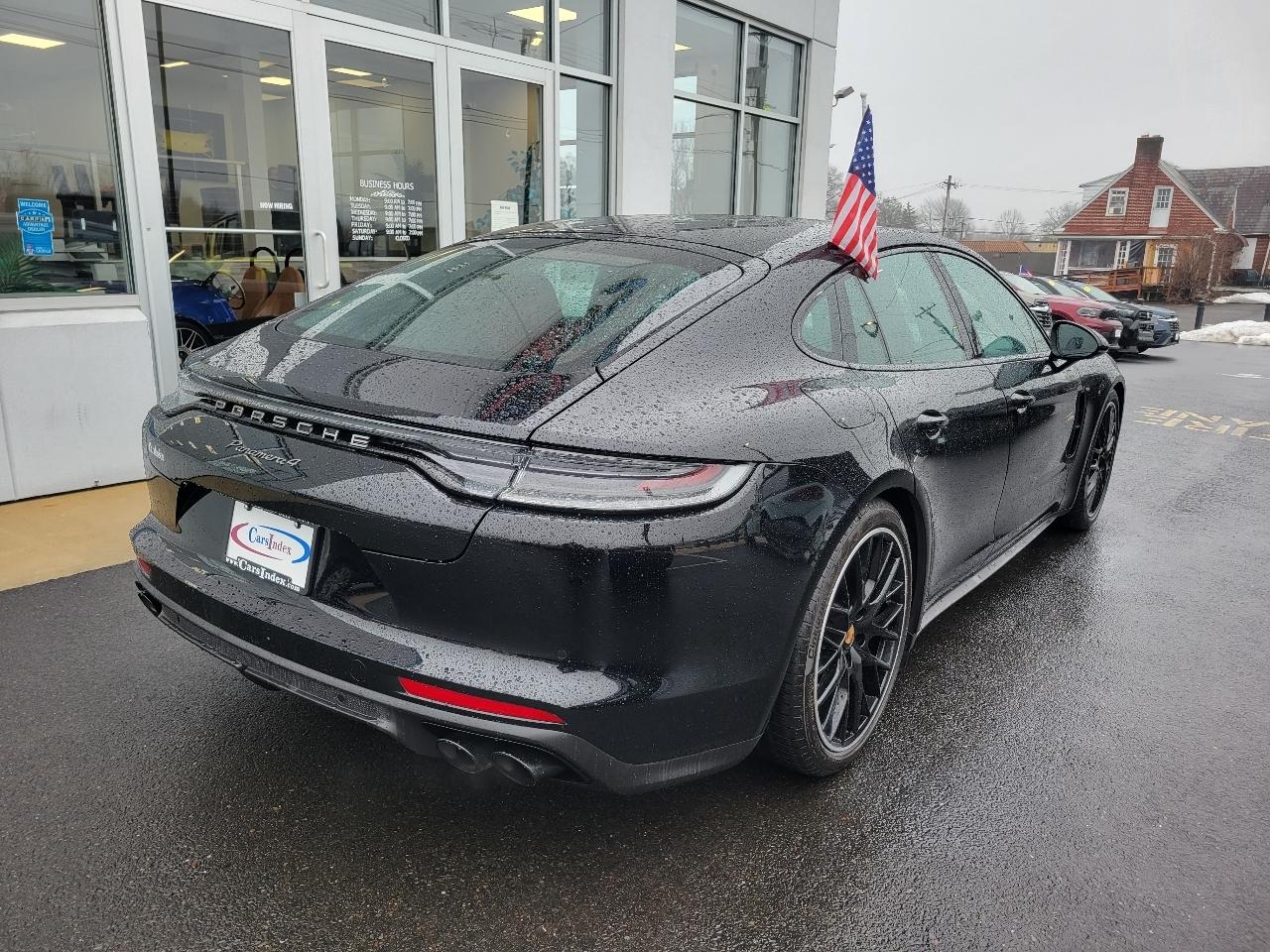 Porsche Panamera 4 Platinum Edition AWD 2023
