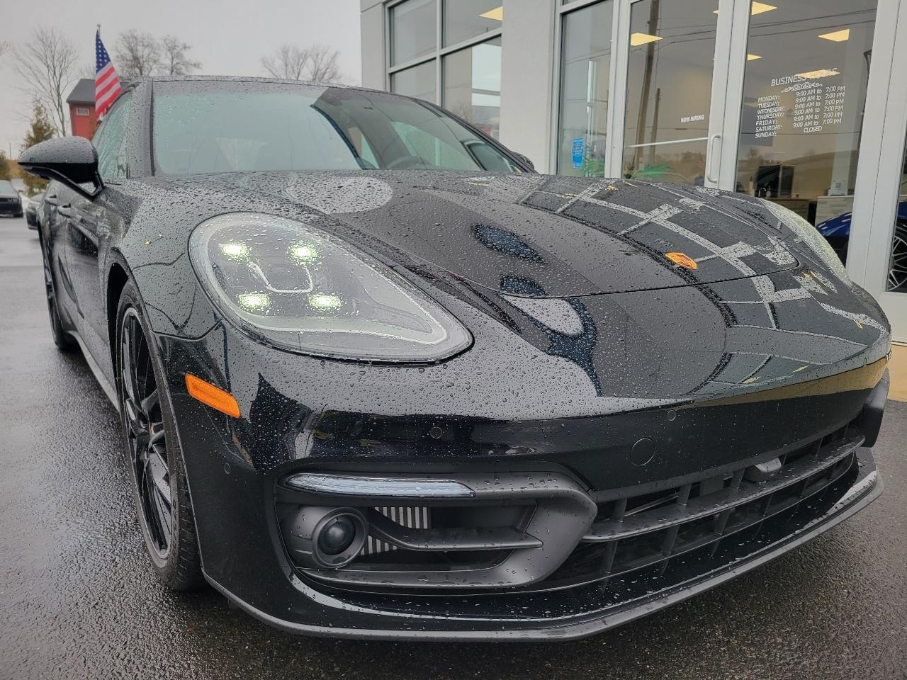 Porsche Panamera 4 Platinum Edition AWD 2023