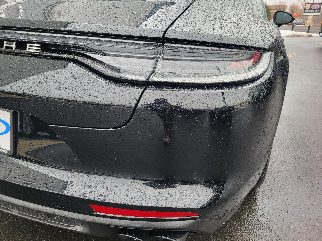 Porsche Panamera 4 Platinum Edition AWD 2023