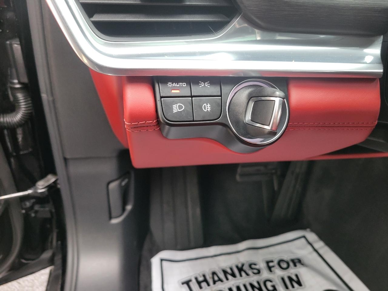 Porsche Panamera 4 Platinum Edition AWD 2023