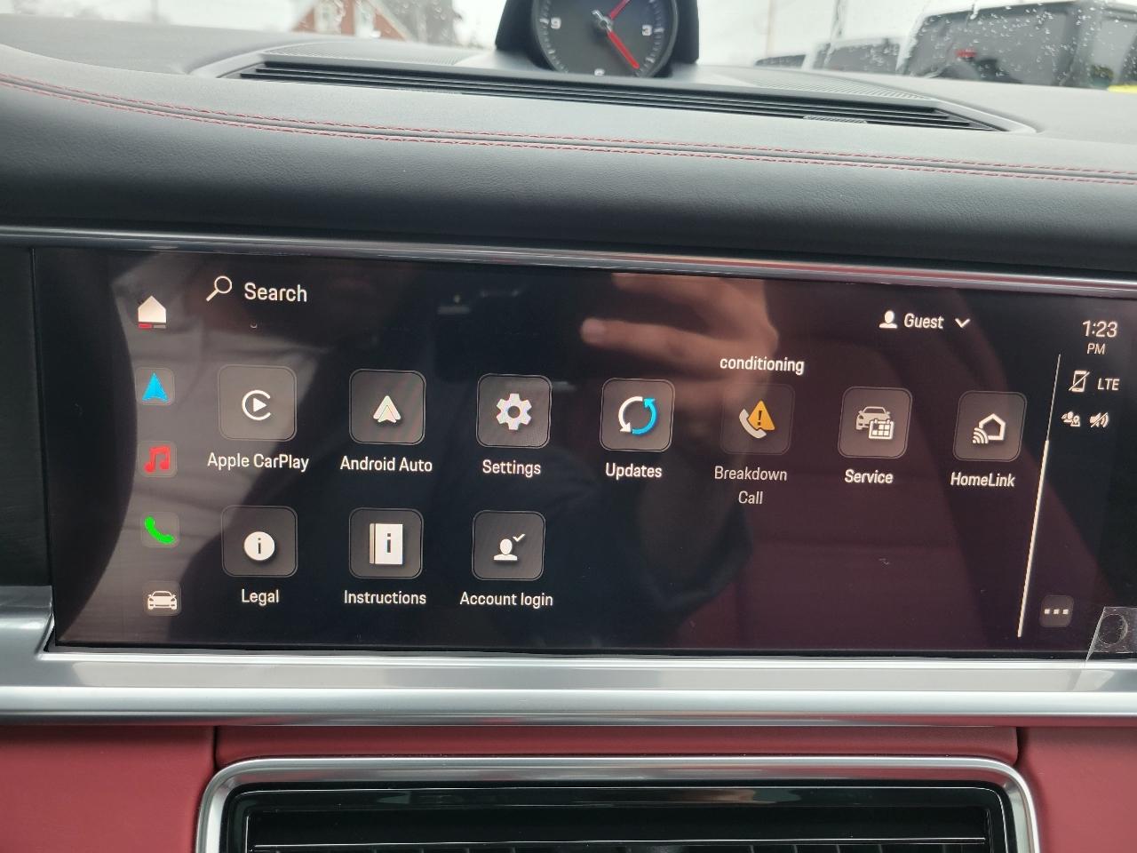 Porsche Panamera 4 Platinum Edition AWD 2023