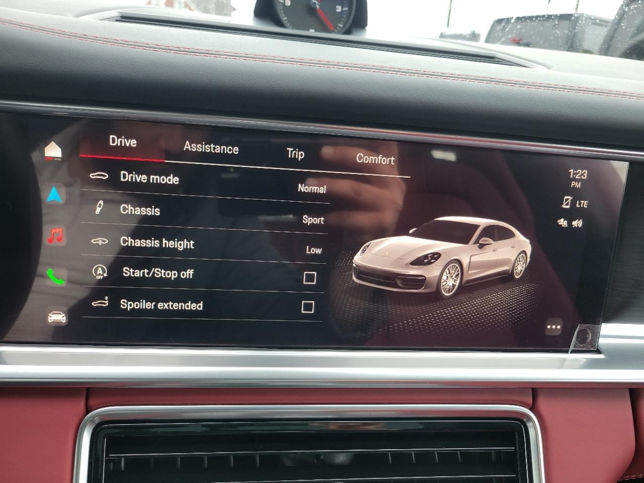 Porsche Panamera 4 Platinum Edition AWD 2023