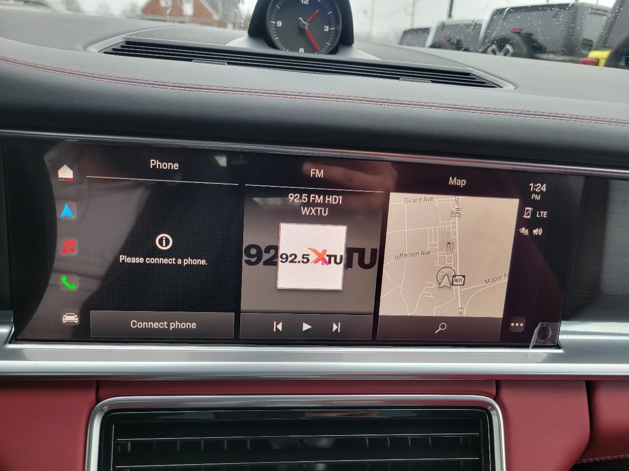 Porsche Panamera 4 Platinum Edition AWD 2023