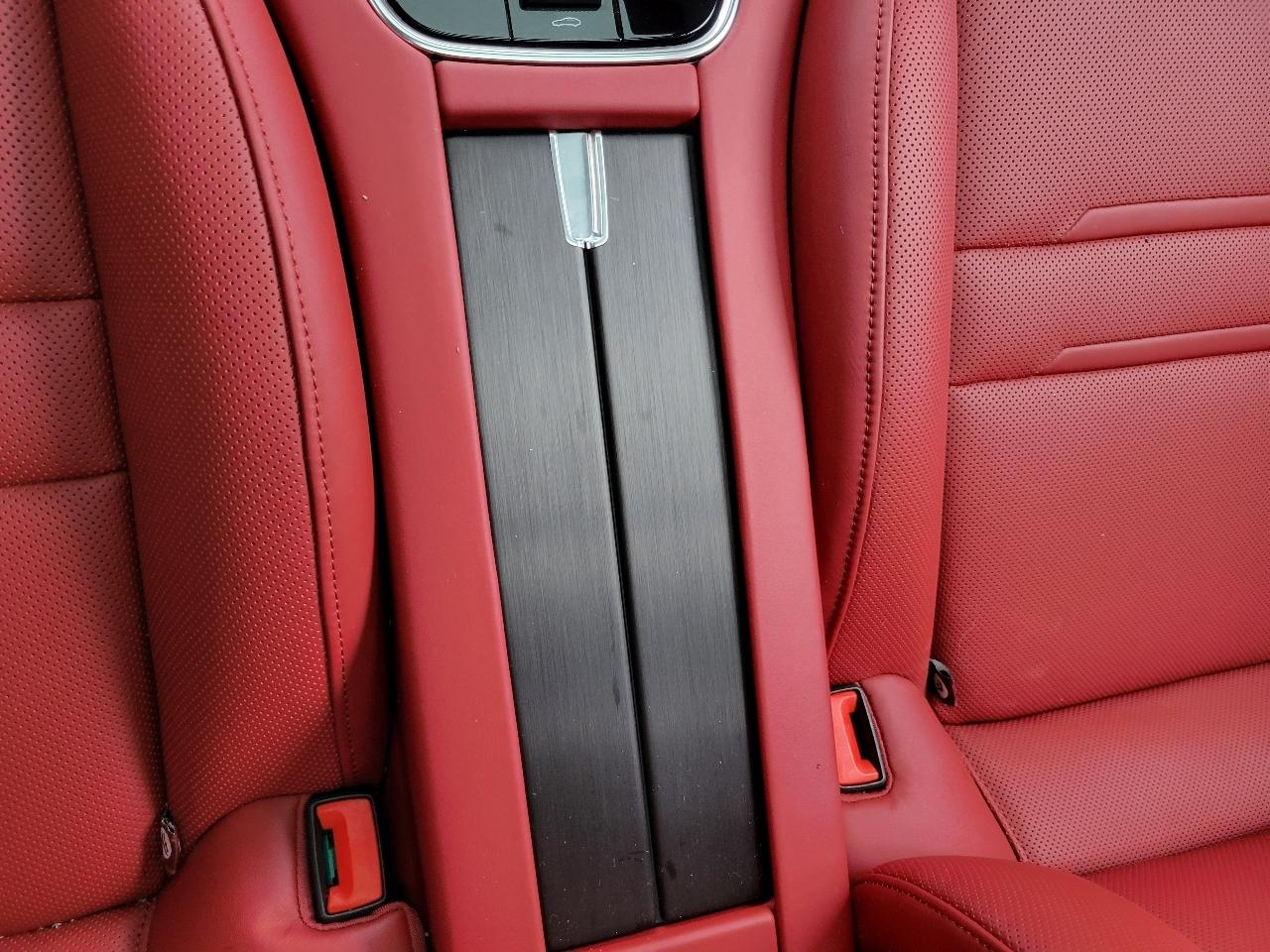 Porsche Panamera 4 Platinum Edition AWD 2023