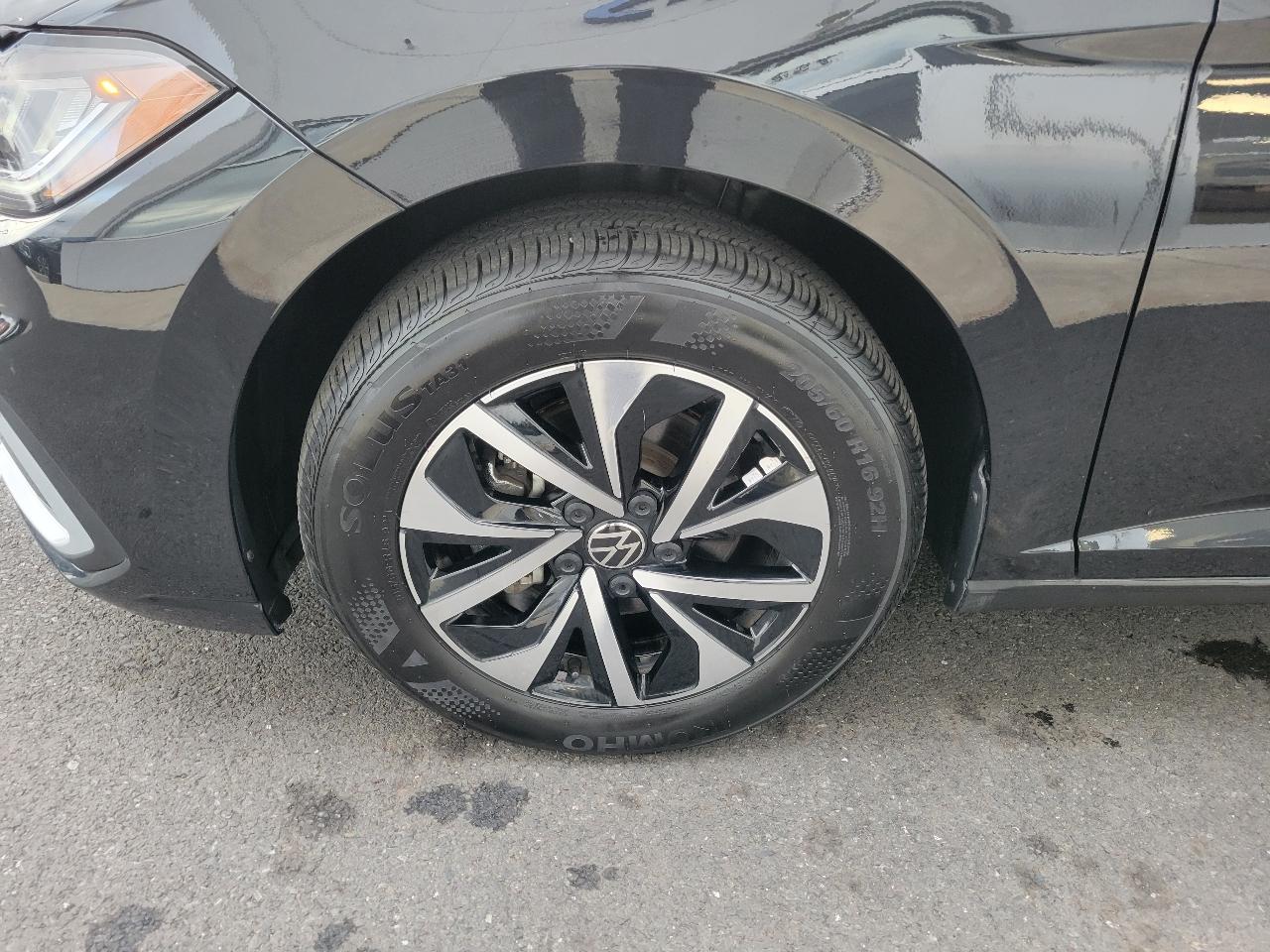 Volkswagen Jetta S Auto 2025