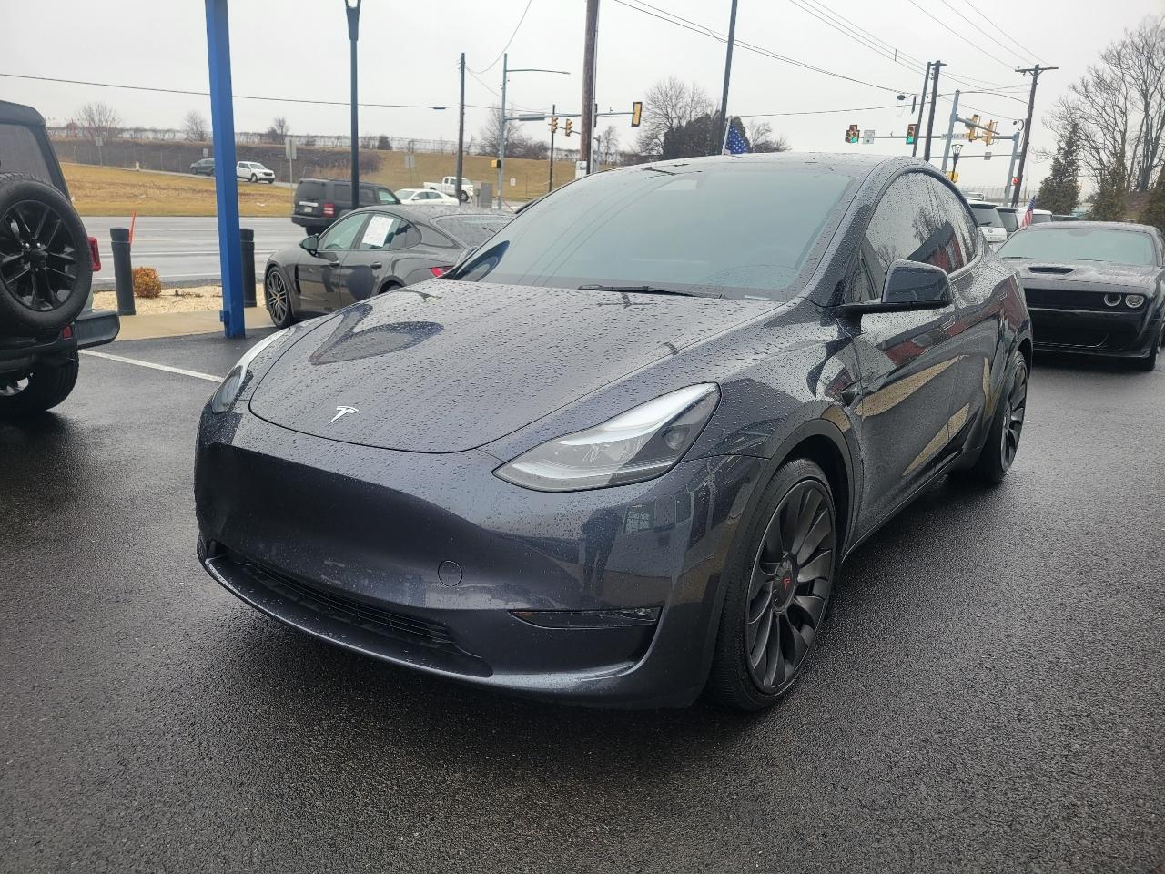 Tesla Model Y Performance AWD 2024