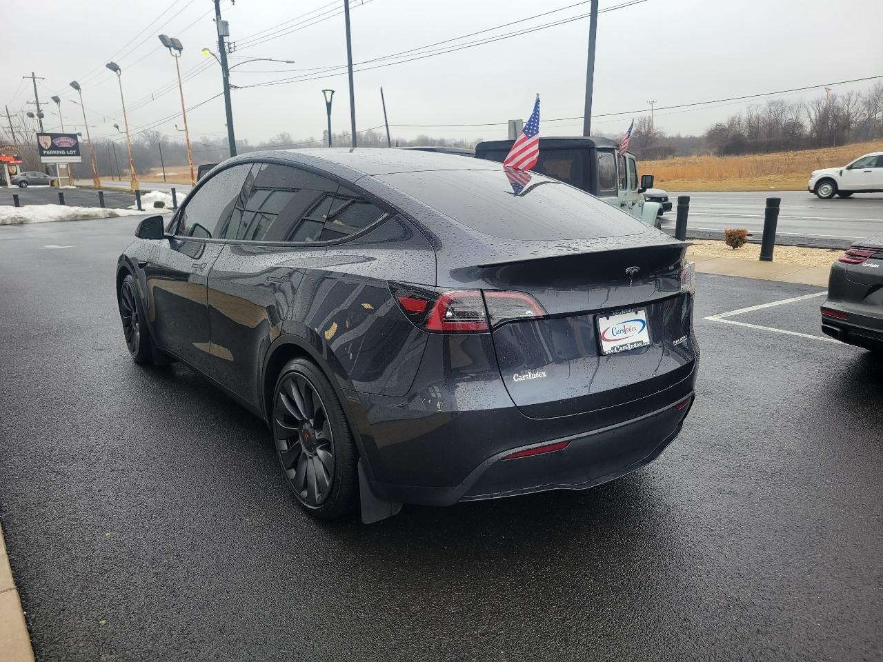 Tesla Model Y Performance AWD 2024