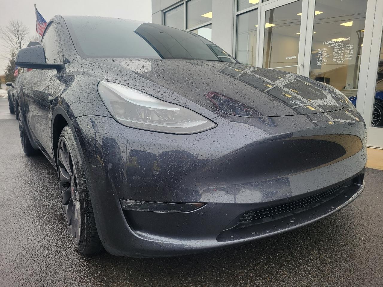 Tesla Model Y Performance AWD 2024