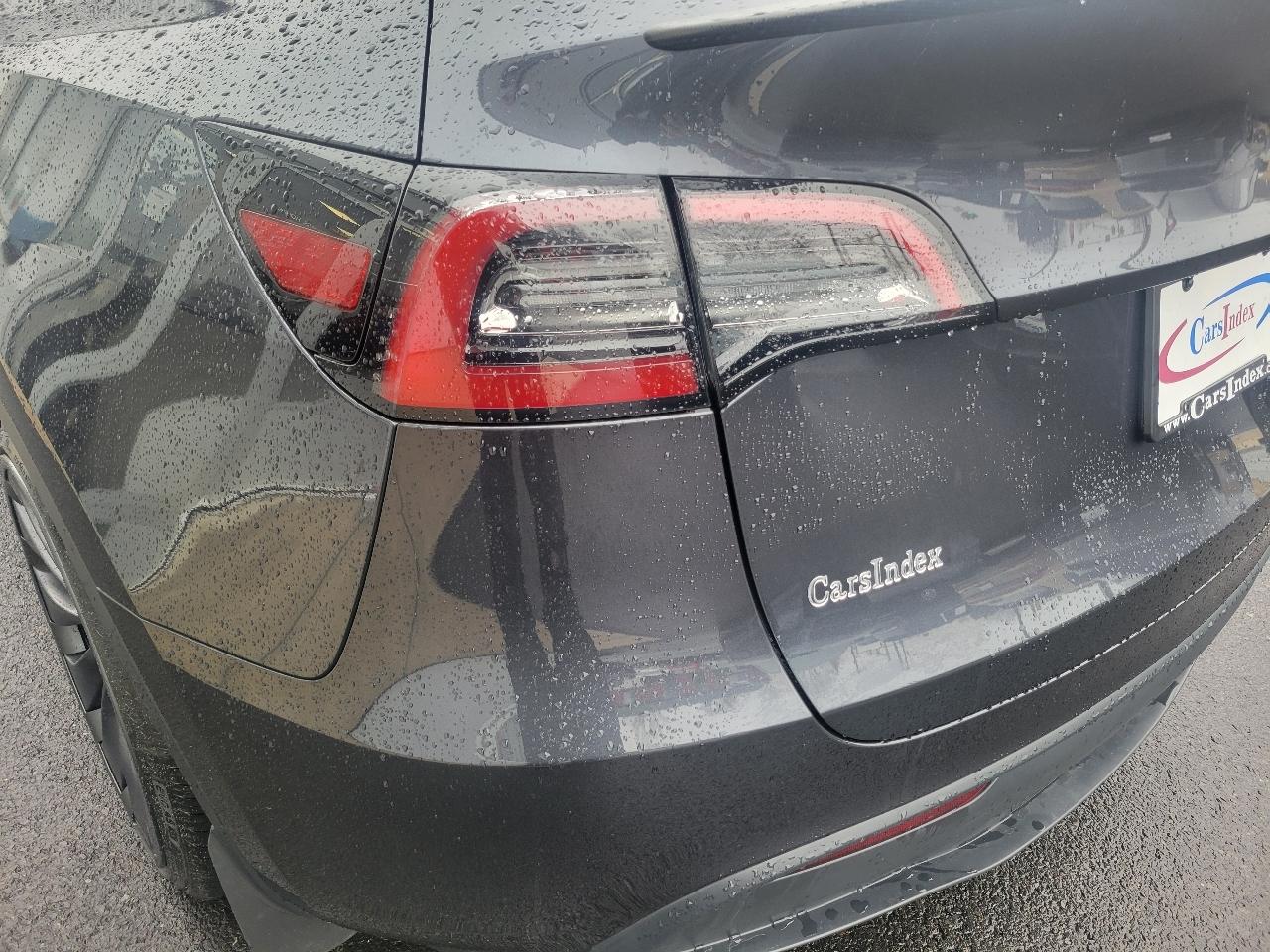 Tesla Model Y Performance AWD 2024