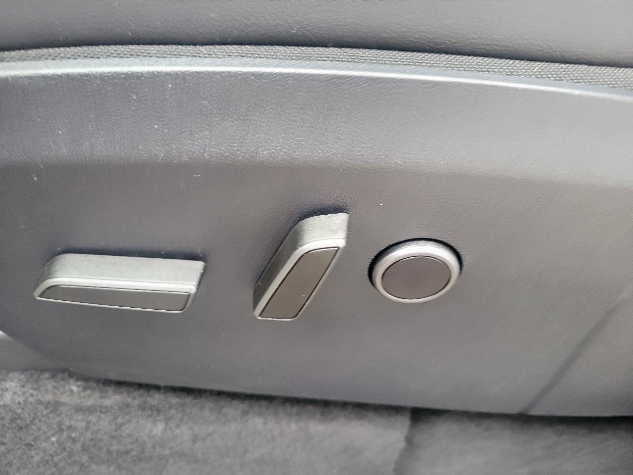 Tesla Model Y Performance AWD 2024