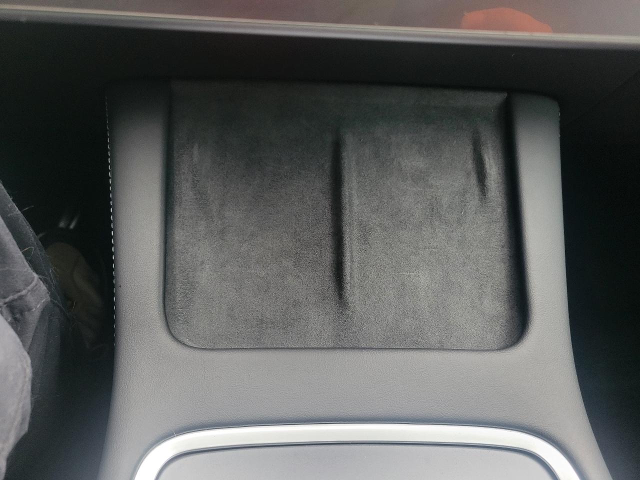 Tesla Model Y Performance AWD 2024