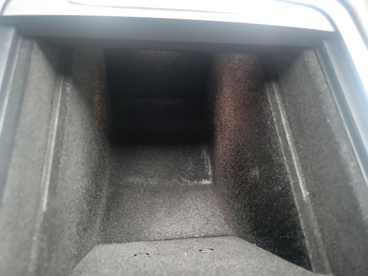 Tesla Model Y Performance AWD 2024