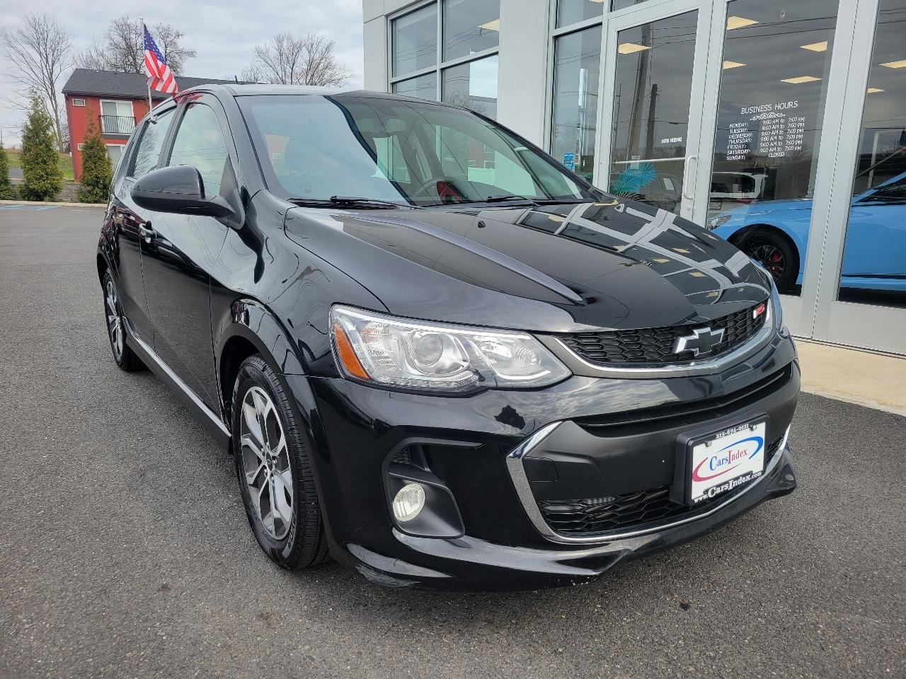 Chevrolet Sonic 5dr HB LT w/1SD 2020