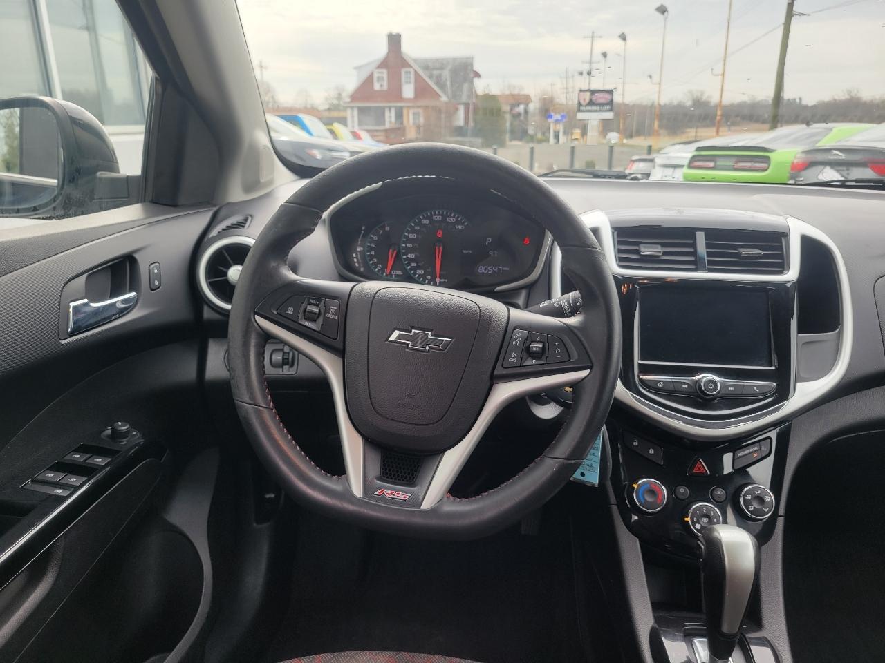 Chevrolet Sonic 5dr HB LT w/1SD 2020