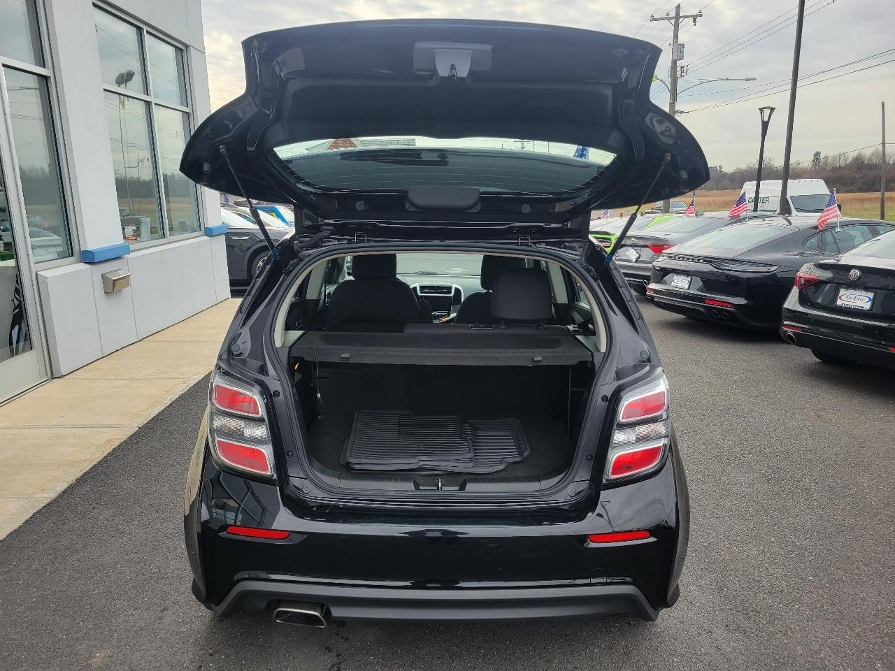 Chevrolet Sonic 5dr HB LT w/1SD 2020