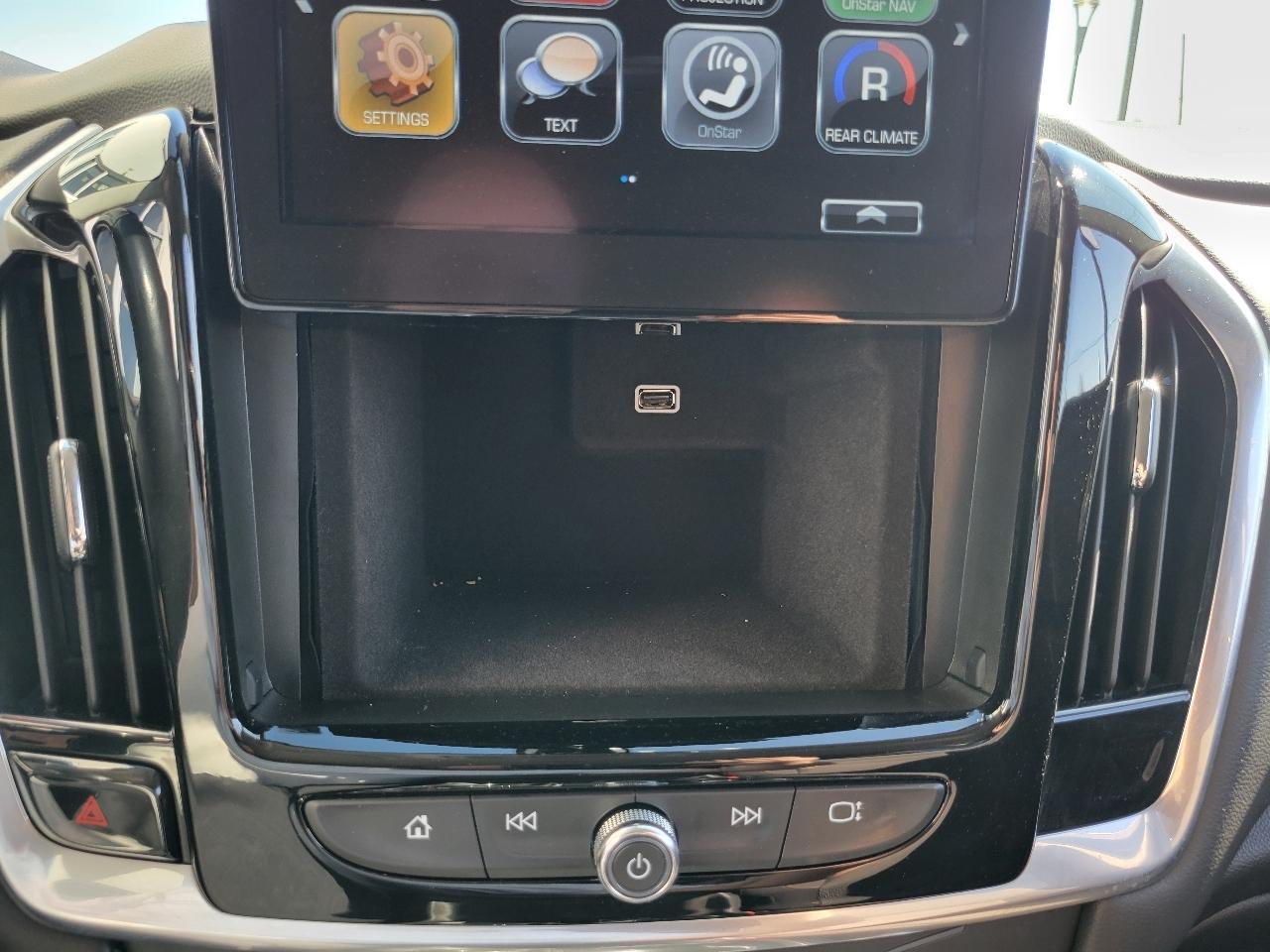 Chevrolet Traverse AWD 4dr LT Cloth w/1LT 2019