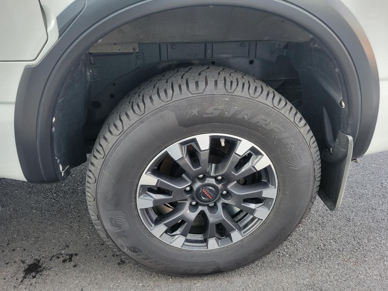 Nissan Titan 4x4 Crew Cab PRO-4X 2021