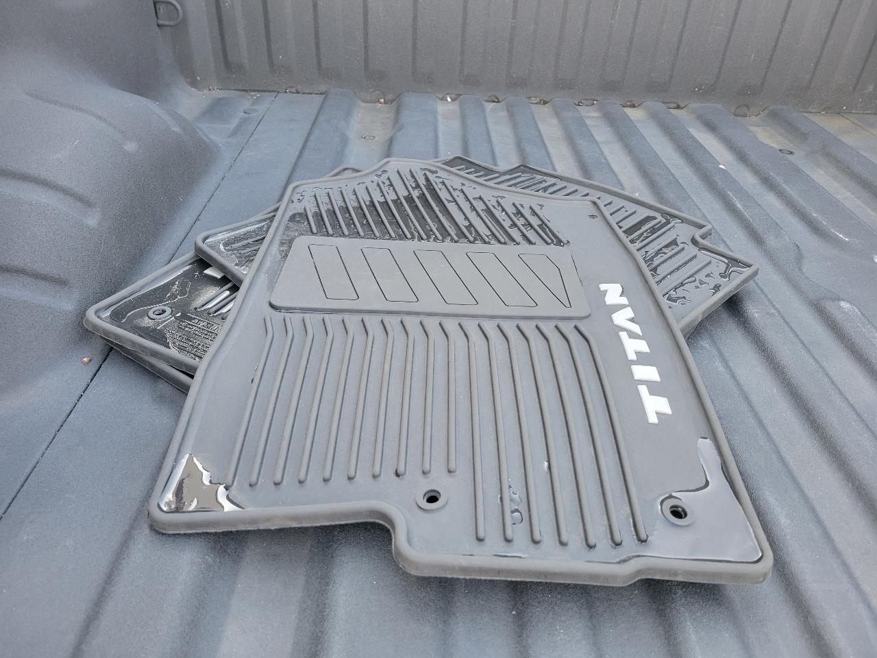 Nissan Titan 4x4 Crew Cab PRO-4X 2021