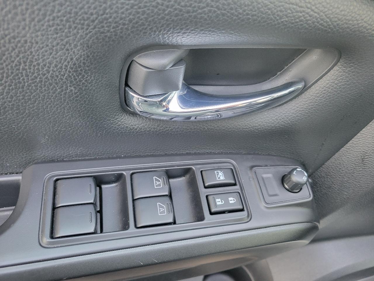 Nissan Titan 4x4 Crew Cab PRO-4X 2021