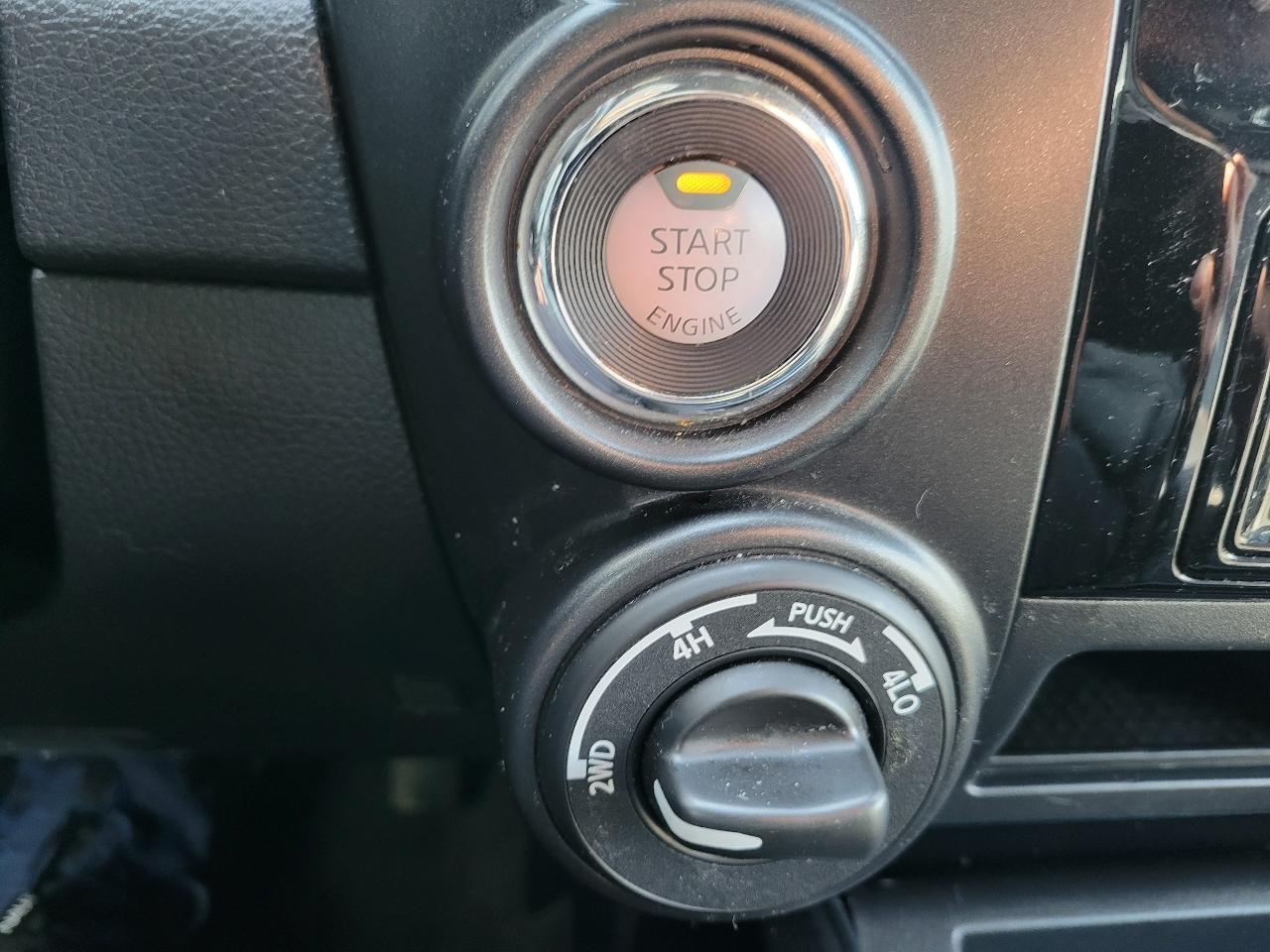 Nissan Titan 4x4 Crew Cab PRO-4X 2021