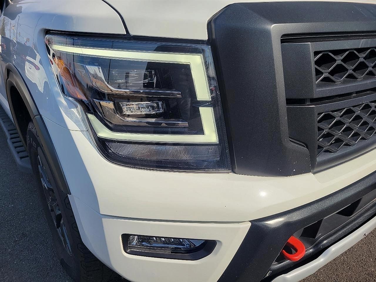Nissan Titan 4x4 Crew Cab PRO-4X 2021