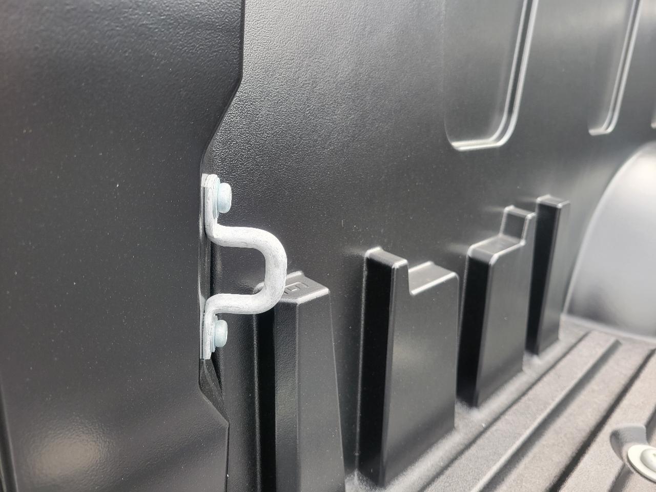 Toyota Tundra 2WD SR CrewMax 5.5' Bed (Natl) 2026