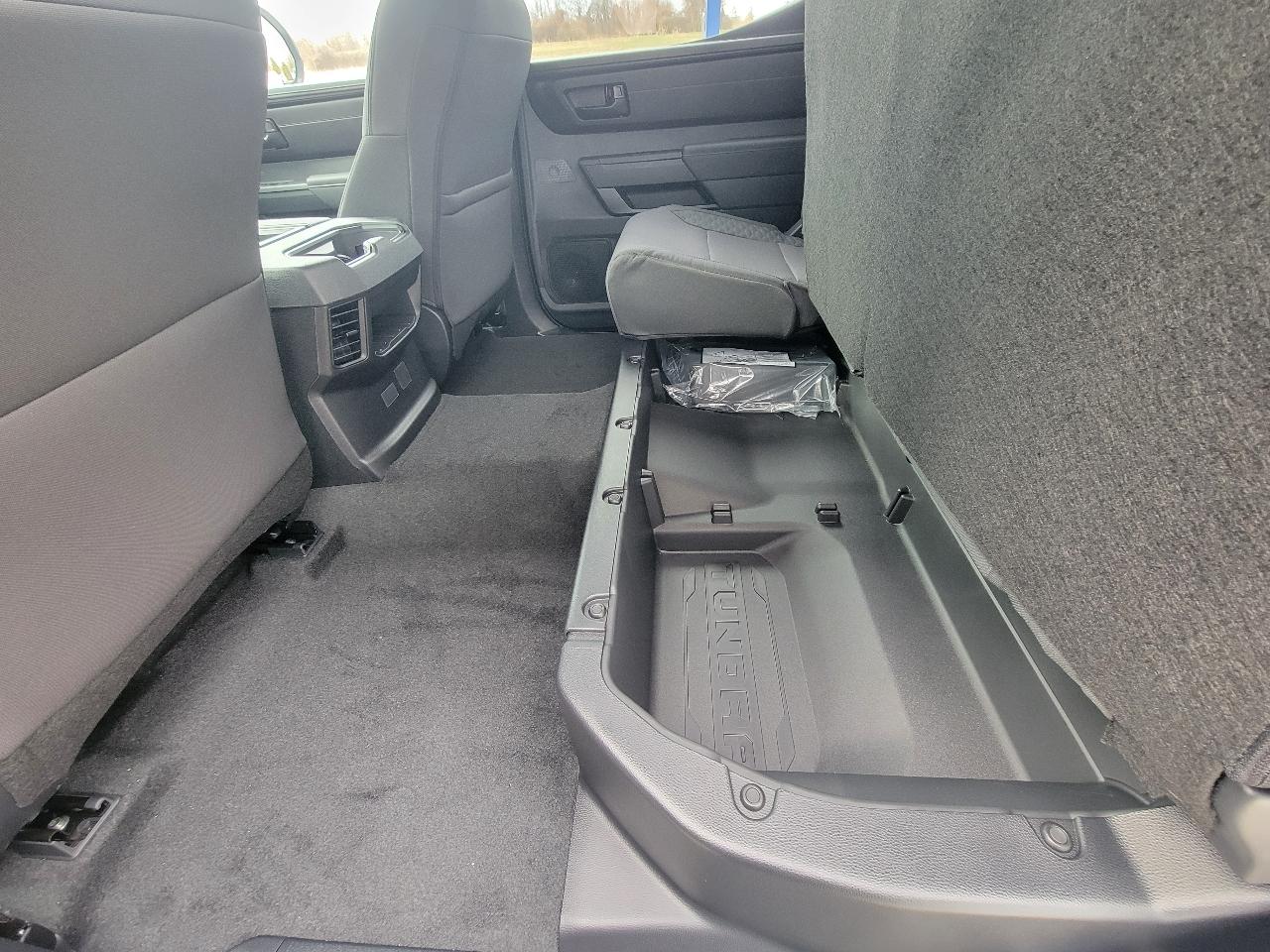 Toyota Tundra 2WD SR CrewMax 5.5' Bed (Natl) 2026