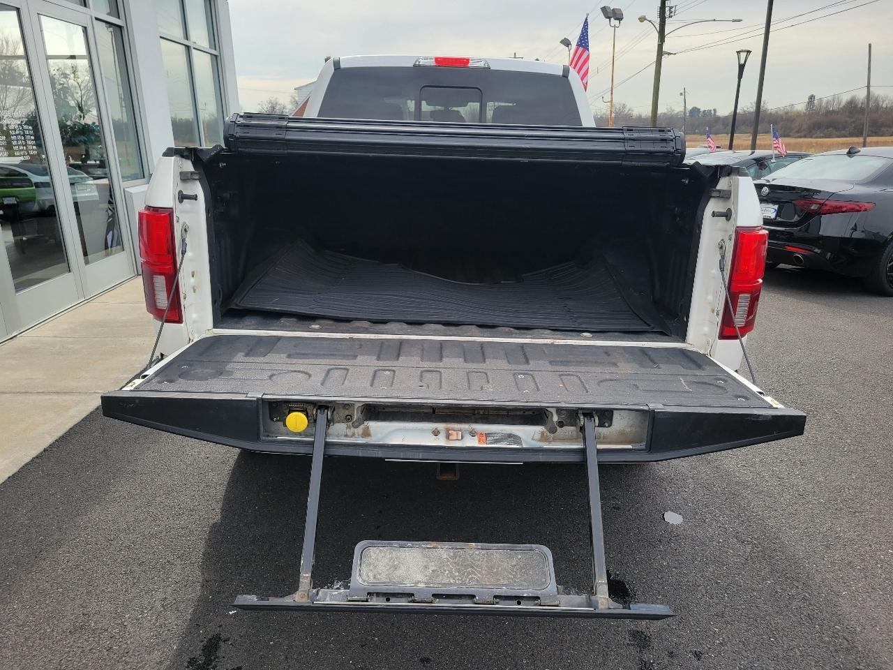 Ford F-150 Platinum 4WD SuperCrew 6.5' Box 2018