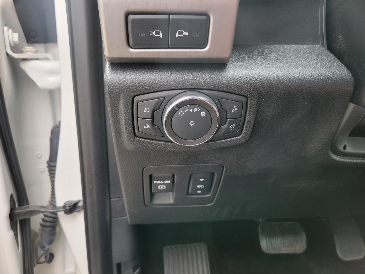 Ford F-150 Platinum 4WD SuperCrew 6.5' Box 2018