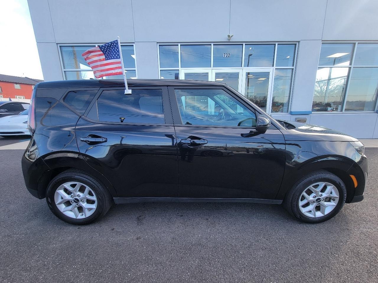 Kia Soul LX IVT 2023