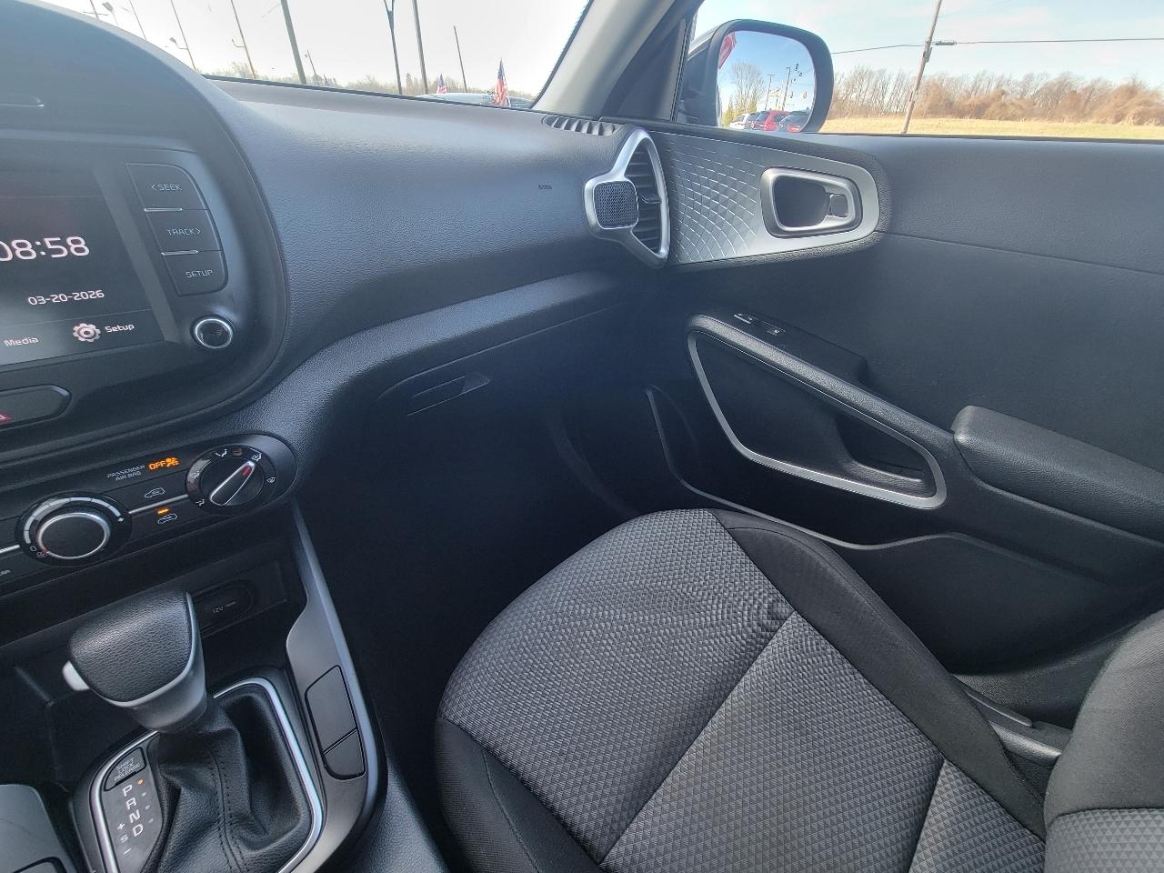 Kia Soul LX IVT 2023