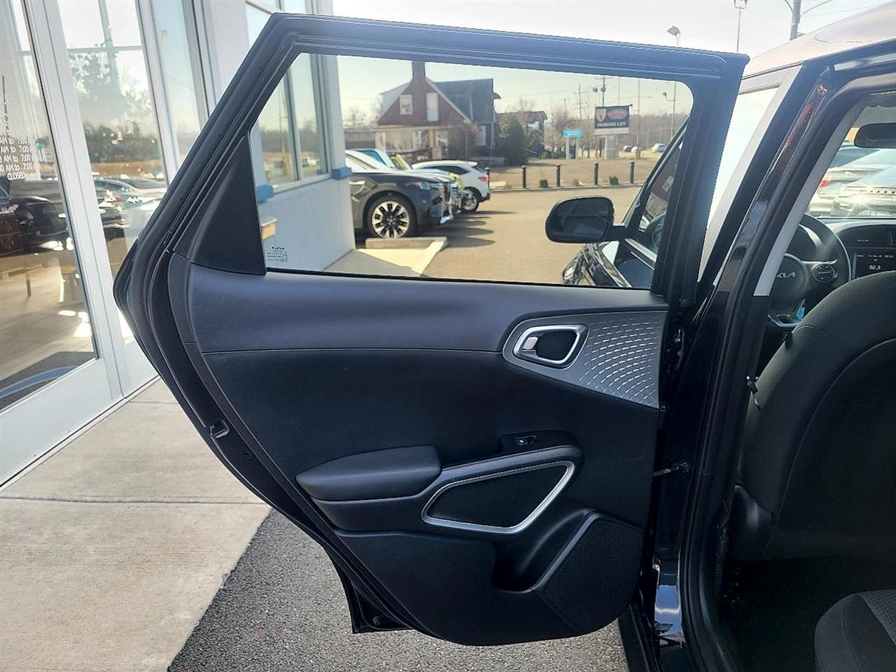 Kia Soul LX IVT 2023